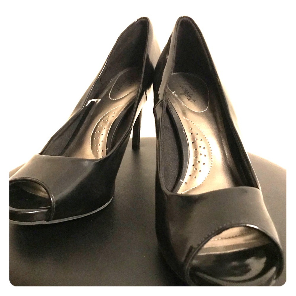 Size 8, Black Peep Toe Heels